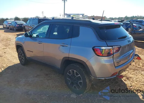 2019 Jeep Compass Trailhawk 4X4 из США, поврежденный, VIN 3C4NJDDB1KT744833